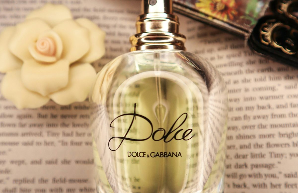 9 Timeless Truths About Fashion and Perfume That Define Personal Style